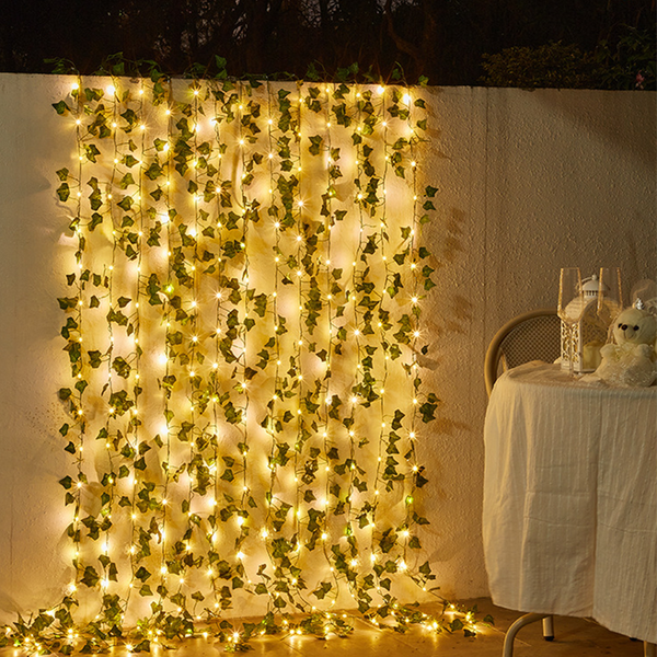 Guirlande lumineuse solaire en forme de feuille de lierre artificielle, 5  m, 50 LED, guirlande décorative à suspendre pour Noël, mariage, fête,  festival, vacances, jardin, éclairage : : Luminaires et Éclairage